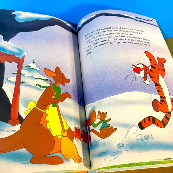 WALT DISNEY WINNIE THE POOH VINTAGE 1986 CLASSIC SERIES HARDCOVER BOOK LIKE NEW - Picture 6 of 11